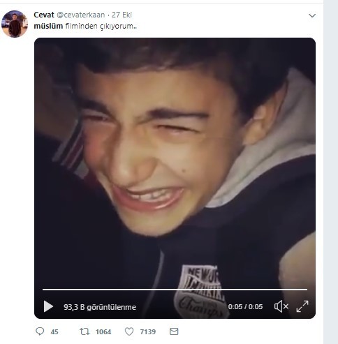 'Müslüm'e giden 'ciğerini bırakıp' çıkıyor 16