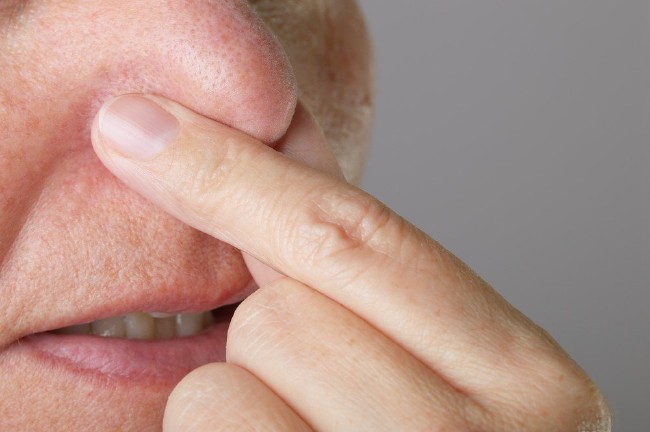 Ağız kokusu neden olur? Ağız kokusunu nasıl önlenir? 6