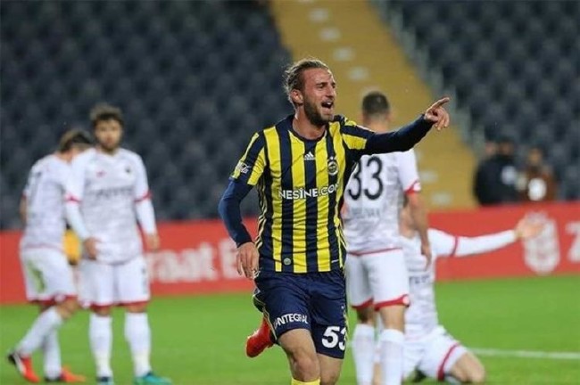 Sezon sonu sözleşmesi bitecek futbolcular 5