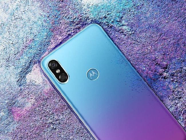 Motorola'dan Türk Bayrağı hatası 1