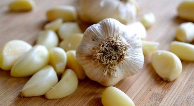 Meğer yanlış biliyormuşuz: Sarımsak yutmak... 17