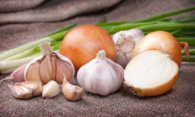 Meğer yanlış biliyormuşuz: Sarımsak yutmak... 15