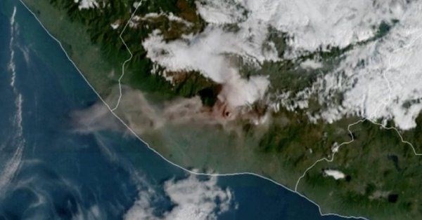 'Ateş Volkanı' uzaydan görüntülendi 1