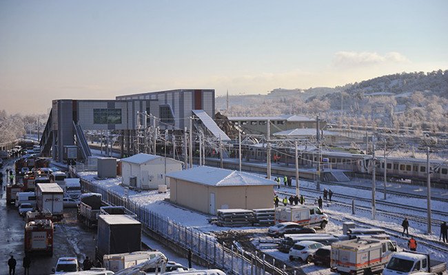 Hızlı tren kazasından kahreden kareler 42
