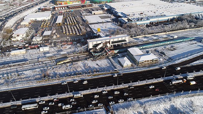 Hızlı tren kazasından kahreden kareler 38