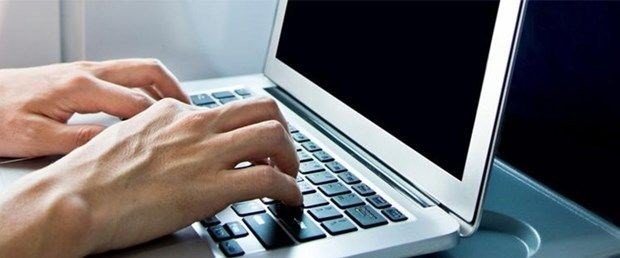 İnternette AKK gitti AST geldi (AST nedir?) 12