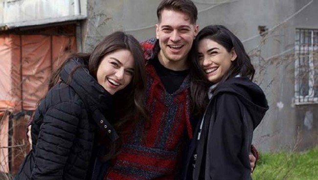 Netflix'ten Hakan: Muhafız müjdesi 11