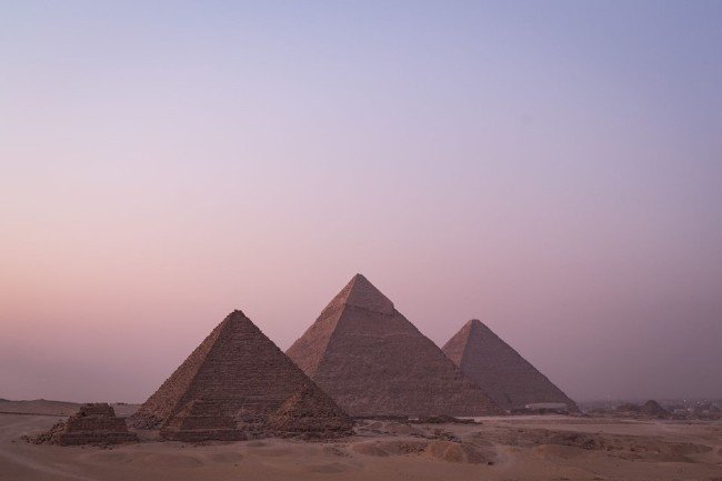 KGB de piramitleri araştırmış 14