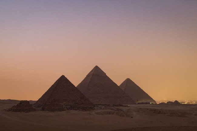 KGB de piramitleri araştırmış 20