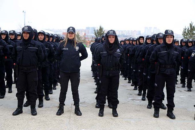 Afgan kadın polisler zorlu kış koşullarında mesleğe hazırlanıyor 18