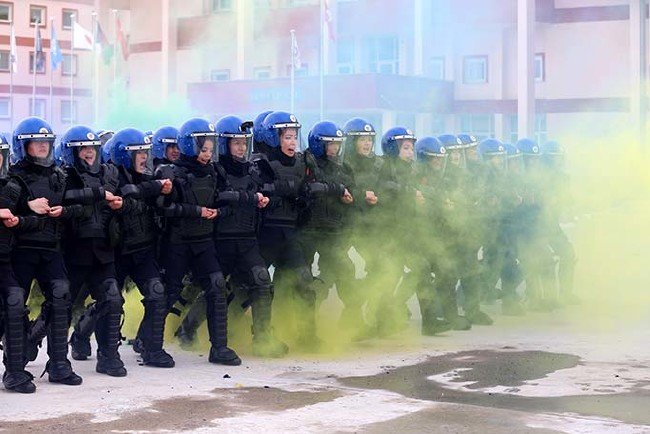 Afgan kadın polisler zorlu kış koşullarında mesleğe hazırlanıyor 23