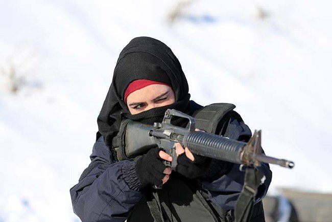Afgan kadın polisler zorlu kış koşullarında mesleğe hazırlanıyor 28