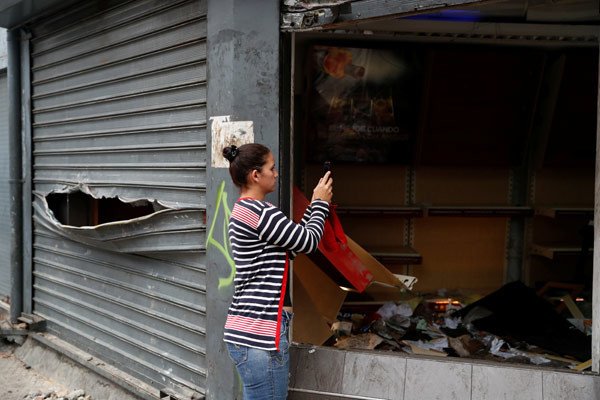Venezuela'da yağmalama 10
