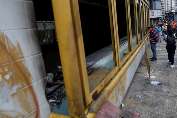 Venezuela'da yağmalama 4