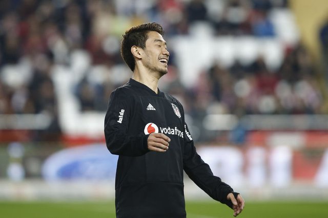 Sosyal medya Kagawa ile yıkıldı 19