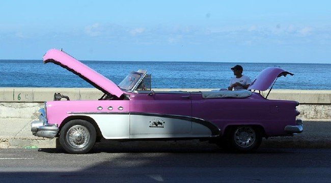 Havana'nın sembolü otomobillerin ilginç öyküsü 24