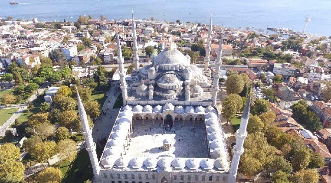 Sultan Ahmet Camii'nin neden 6 minaresi var? 15
