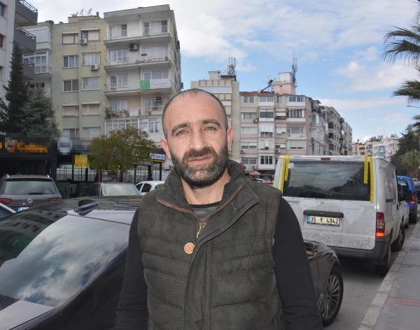 İzmir'in eğik apartmanları 10