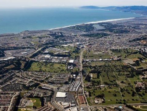 Sadece kadınların yaşadığı ilginç kasaba 20