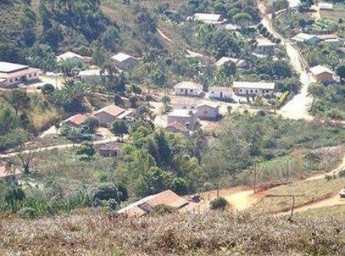 Sadece kadınların yaşadığı ilginç kasaba 3