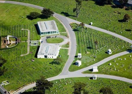 Sadece kadınların yaşadığı ilginç kasaba 22