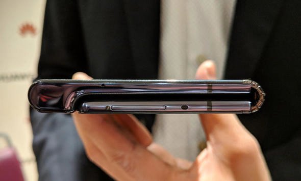 Huawei katlanabilir akıllı telefonu Mate X’i tanıttı 3