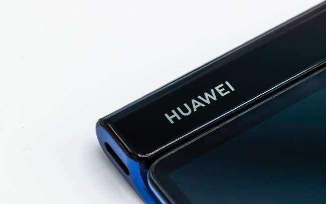 Huawei katlanabilir akıllı telefonu Mate X’i tanıttı 14