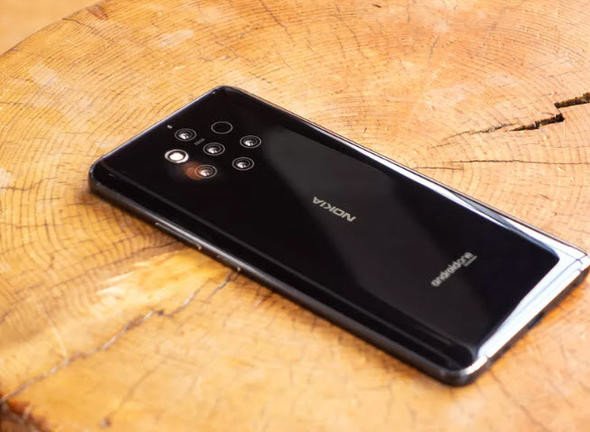 Huawei katlanabilir akıllı telefonu Mate X’i tanıttı 24