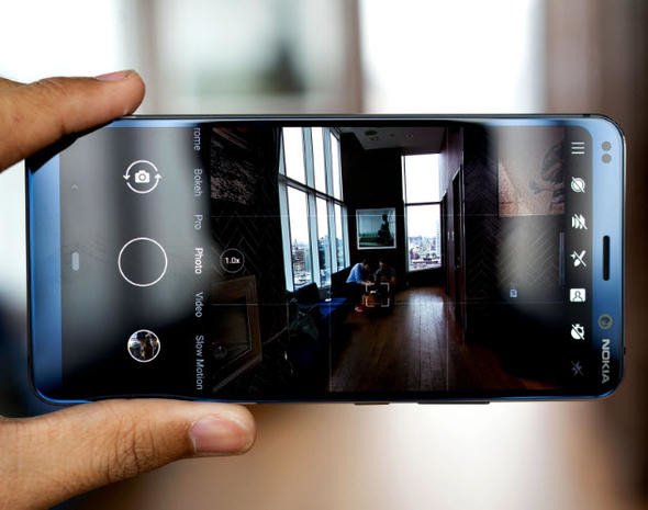 Huawei katlanabilir akıllı telefonu Mate X’i tanıttı 33