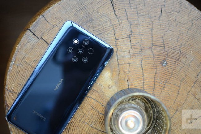 Huawei katlanabilir akıllı telefonu Mate X’i tanıttı 37