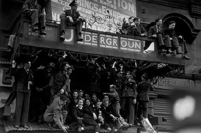 173 kişi 15 saniyede öldü 8