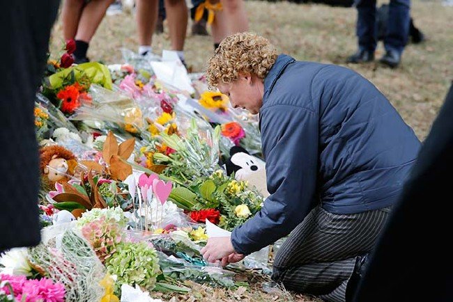 Yeni Zelanda'da acı paylaşılıyor 28