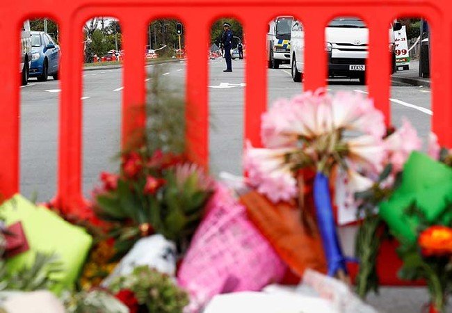 Yeni Zelanda'da acı paylaşılıyor 35