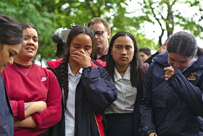Yeni Zelanda'da acı paylaşılıyor 20