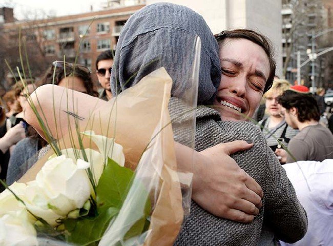 Yeni Zelanda'da acı paylaşılıyor 6