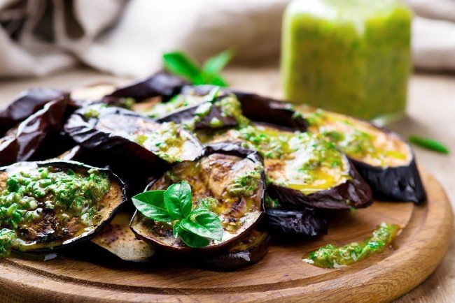 Patlıcanı çiğ tüketmeyin zehirliyor 3