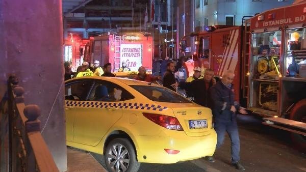 Şişli'de halk otobüsü kaza yaptı, yaralılar var 4