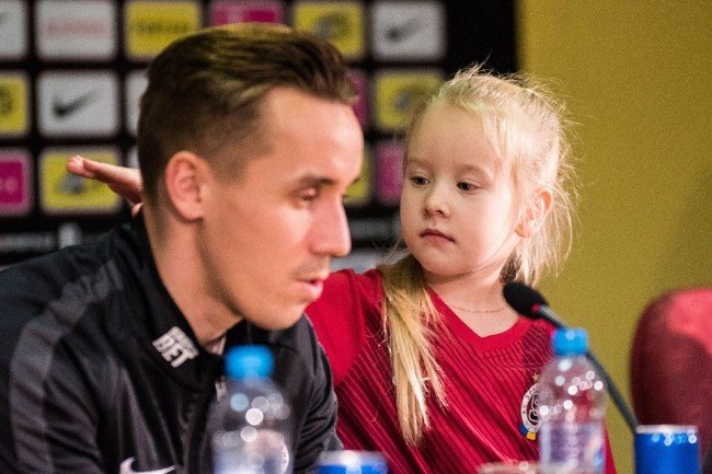 Josef Sural: 4 kişilik hayat için sabırsızlanıyorum 12