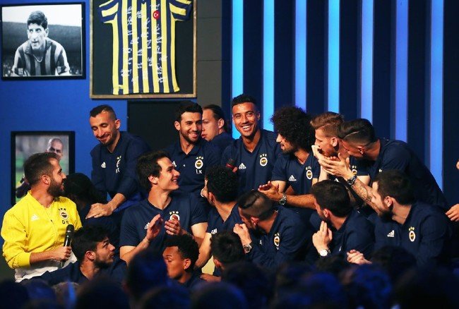 Fenerbahçe'ye 32 milyon lira bağış 11