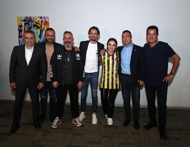 Fenerbahçe'ye 32 milyon lira bağış 12