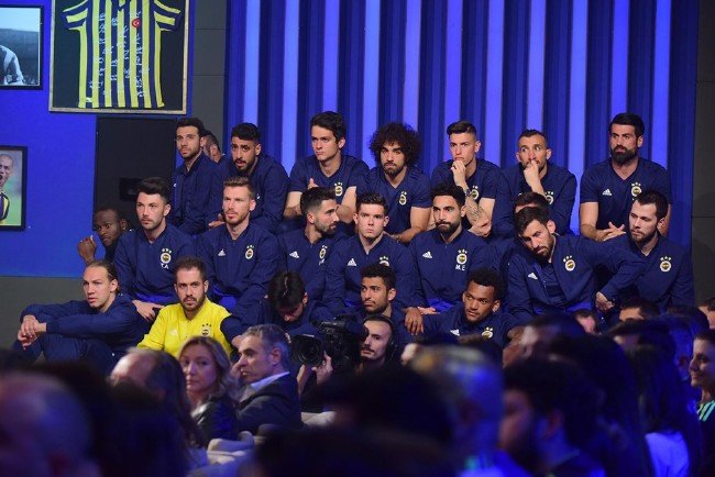 Fenerbahçe'ye 32 milyon lira bağış 14