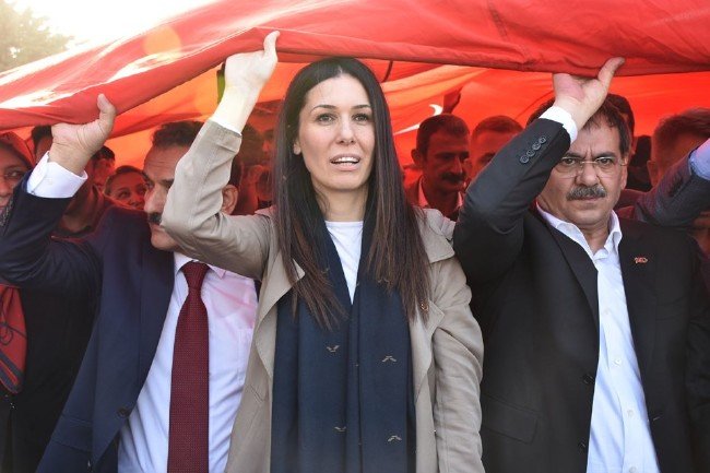 Samsun'da '1919' metrelik rekor bayrak yürüyüşü 5