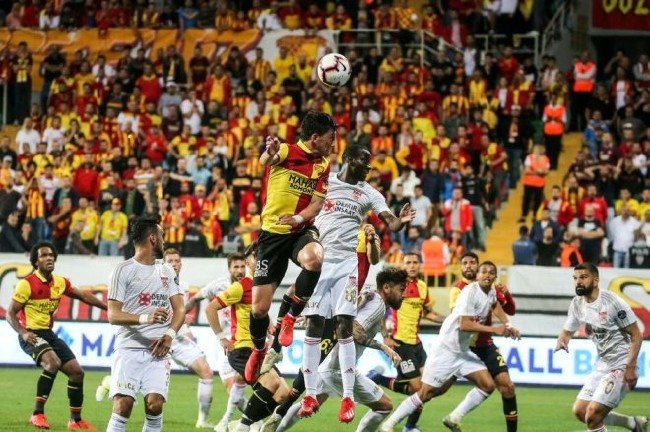 Süper Lig'in kaderini etkileyen 'VAR' kararları 6