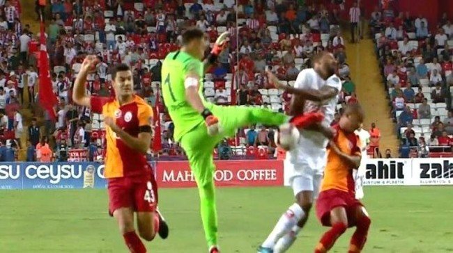 Süper Lig'in kaderini etkileyen 'VAR' kararları 8