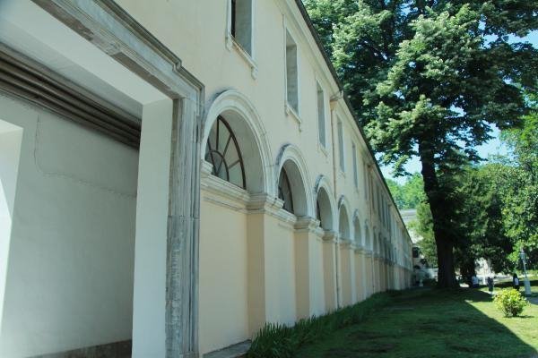 Dolmabahçe Sarayı'nda gizemli türbe 11