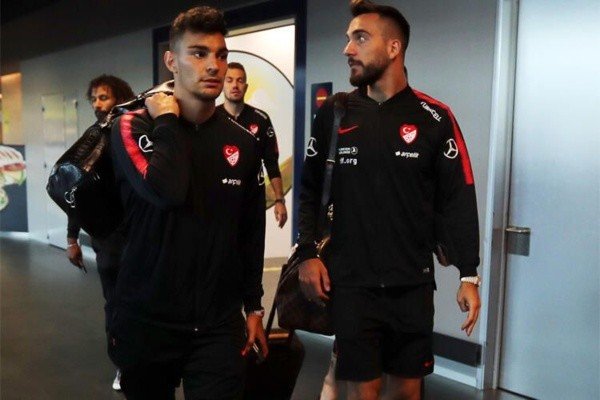 İzlanda'ya sosyal medyadan tepki yağdı 2