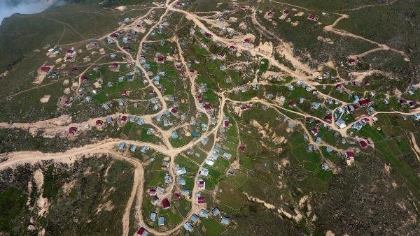 Karadeniz'de yeni kaçak yapılar! 15