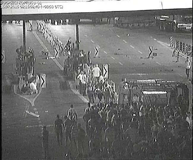 15 Temmuz'un yeni görüntüleri ortaya çıktı 18