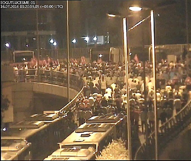 15 Temmuz'un yeni görüntüleri ortaya çıktı 21