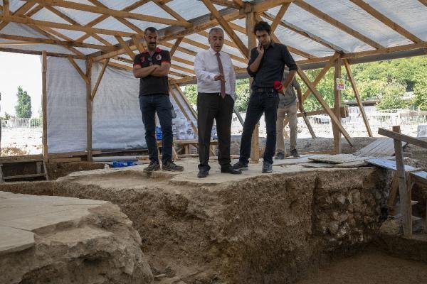 Kadıköy'deki kazılarda bulundu! 11